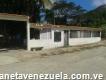 Se vende casa en Ocumare de la costa urbanización asocata vigilancia 24 horas aproveche